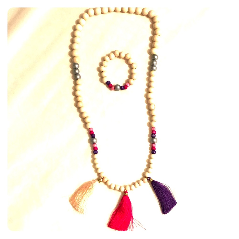 Children’s handmade wooden bead necklace/bracelet